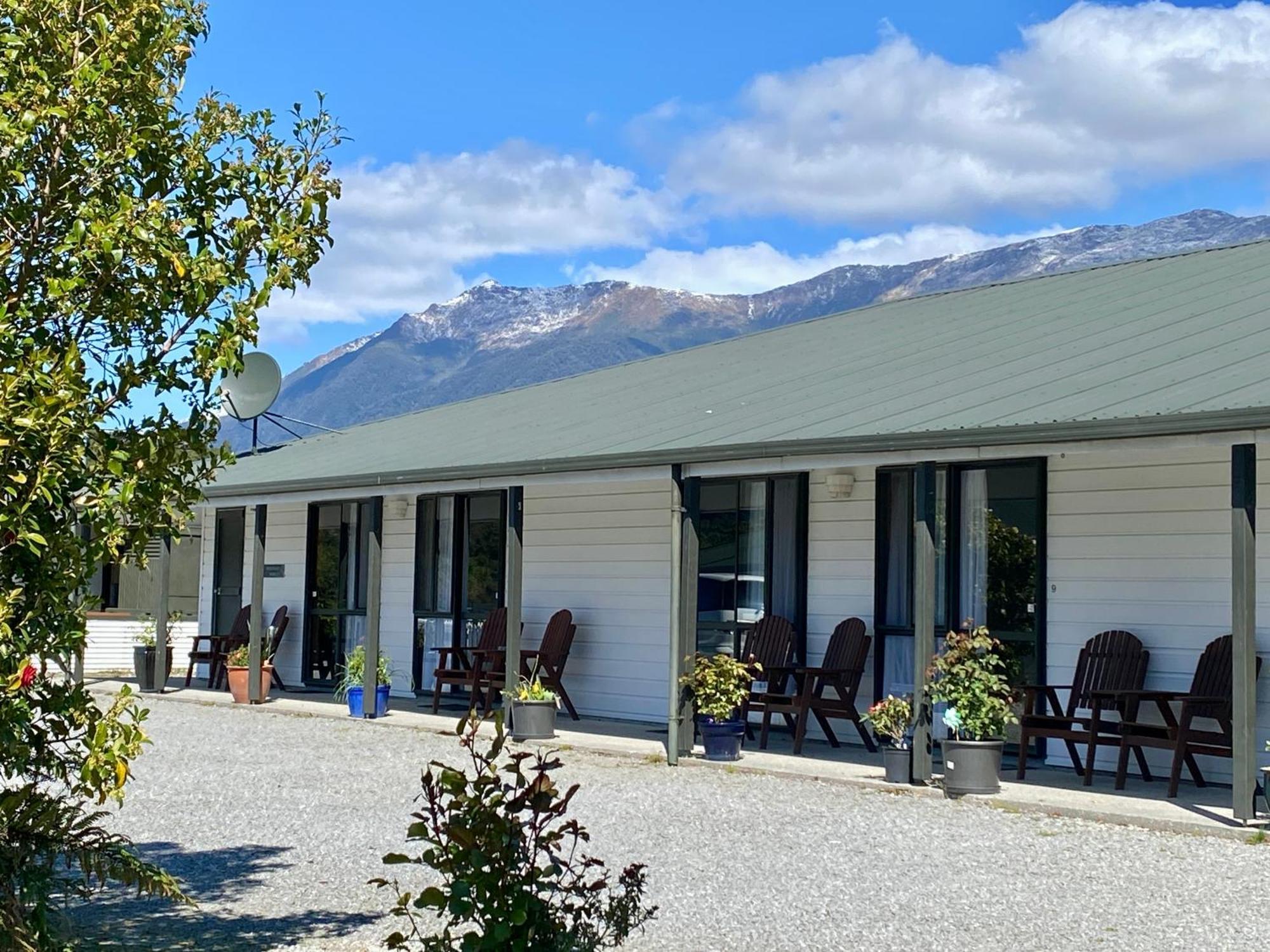 Heritage Park Lodge Haast Luaran gambar