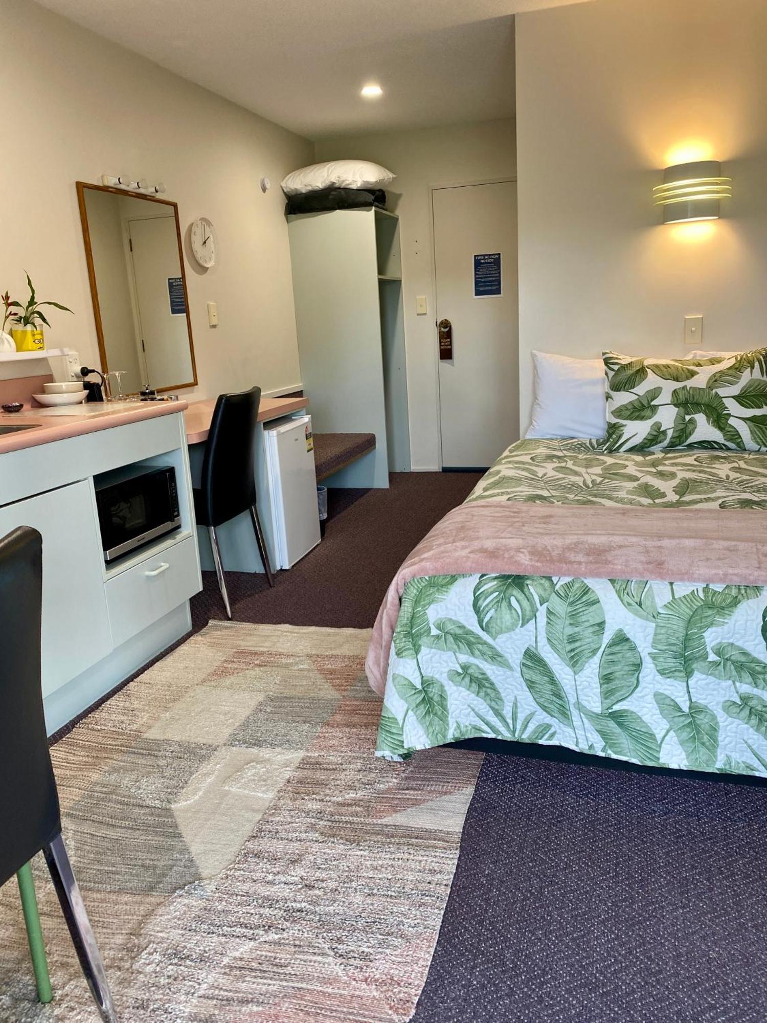 Heritage Park Lodge Haast Luaran gambar