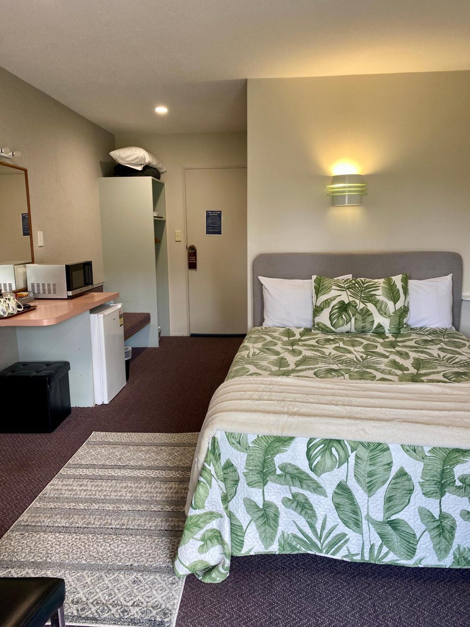 Heritage Park Lodge Haast Luaran gambar