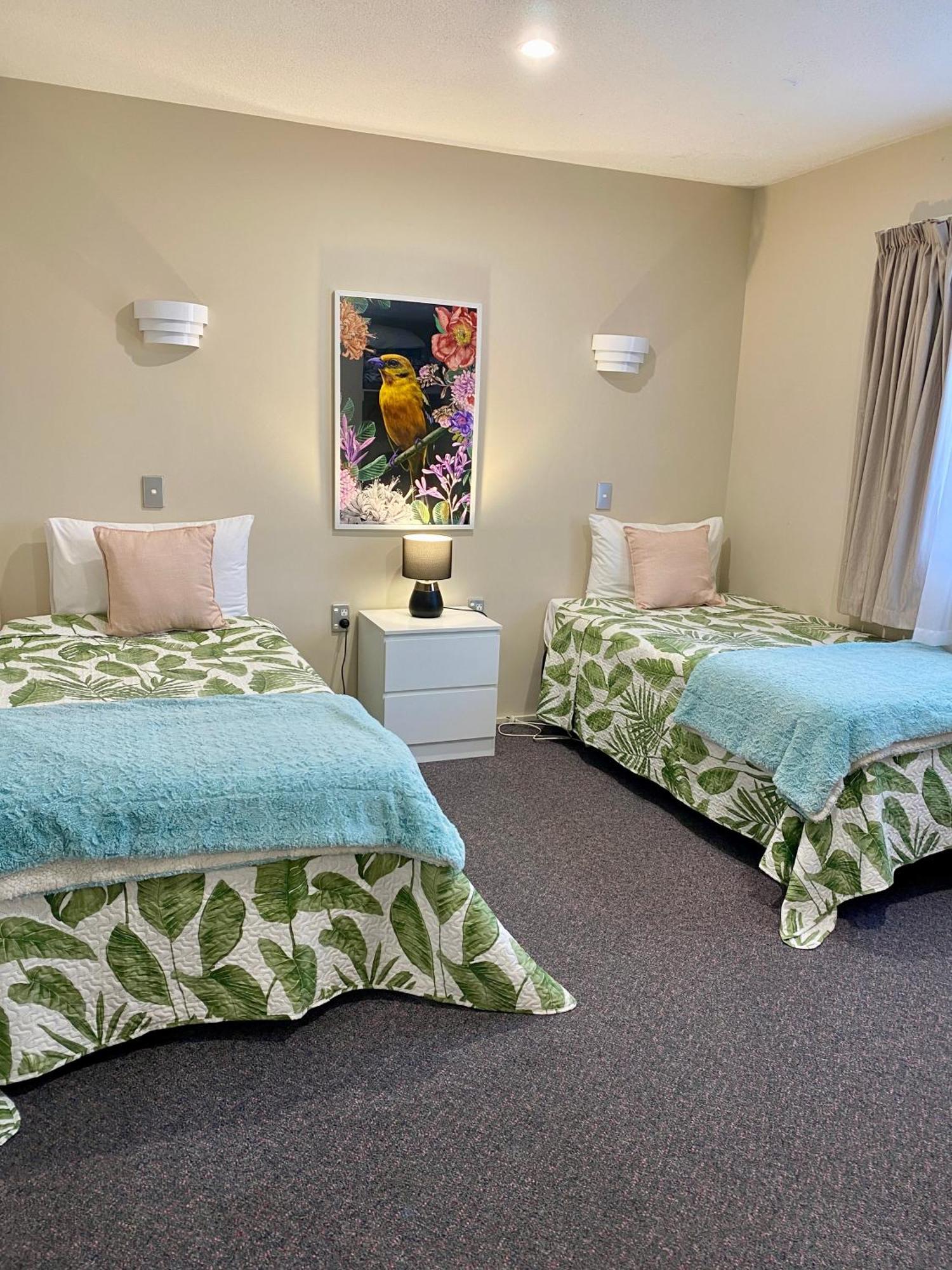 Heritage Park Lodge Haast Luaran gambar